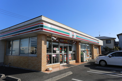 セブンイレブン高松伏石町店