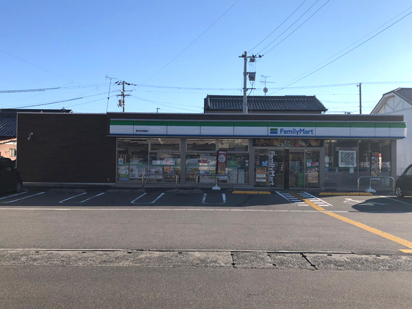 ファミリーマート　野市町西野店