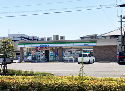 ファミリーマート　徳島南田宮店