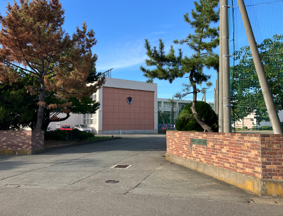 秋田市立土崎中学校