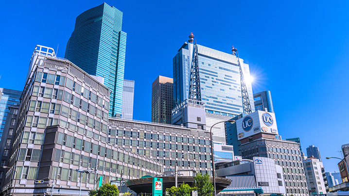 「新橋」駅へ